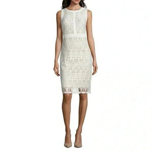 2/$30 J. Taylor Size 12 Cream Halter Top Lace Dress Wedding Formal Party